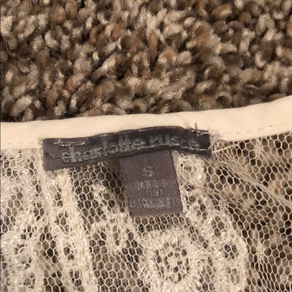 Lace overlay shirt - Picture 3 of 3